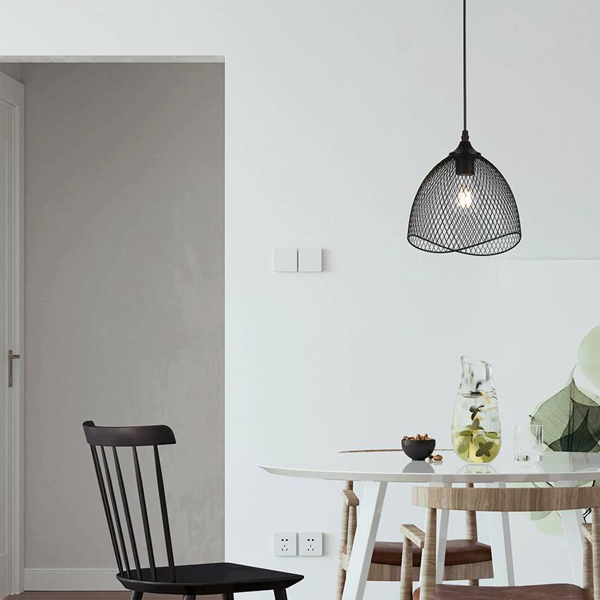 Black Mesh Shade Metal Pendant Lamp